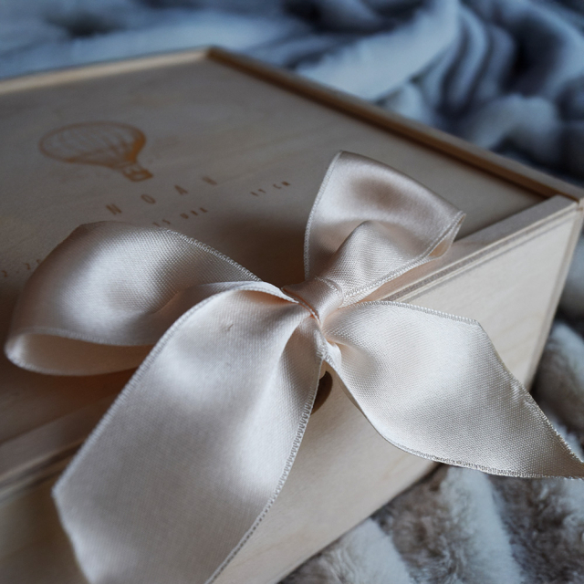 Erinnerungskiste zur Geburt - Vintage - Personalisierbar